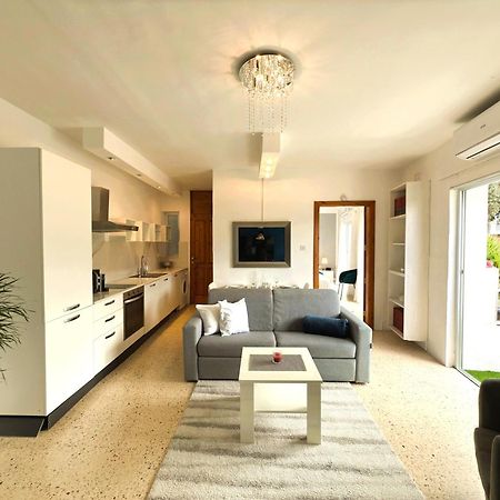 Close To Beach Unique & Cozy Apartment 3 Balconies Country Views Mellieħa Buitenkant foto
