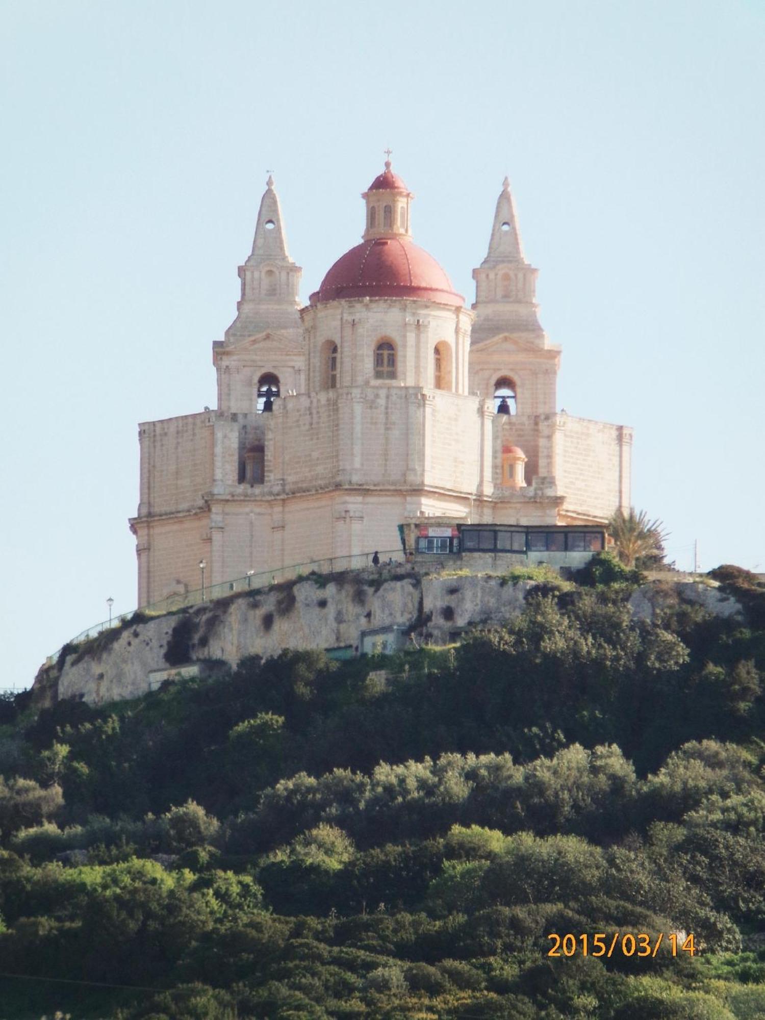 Close To Beach Unique & Cozy Apartment 3 Balconies Country Views Mellieħa Buitenkant foto